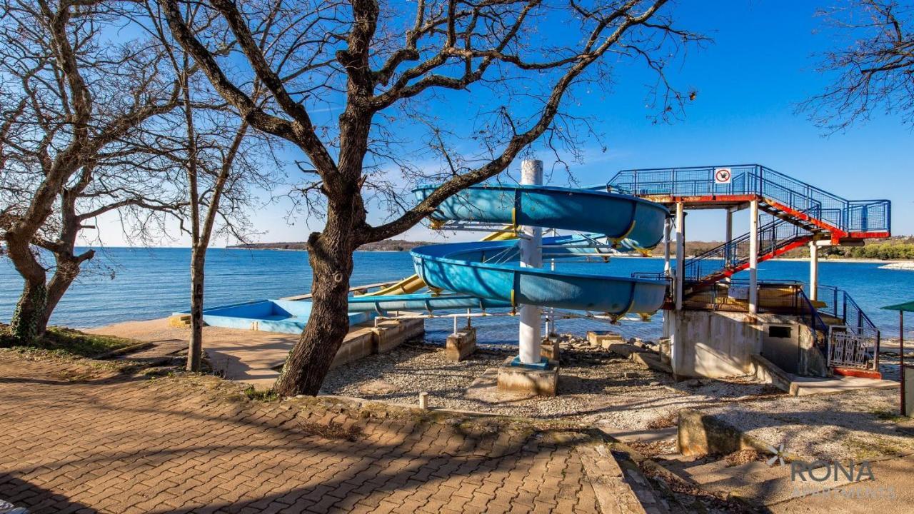 Rona Holiday Home Ana Poreč Exterior foto